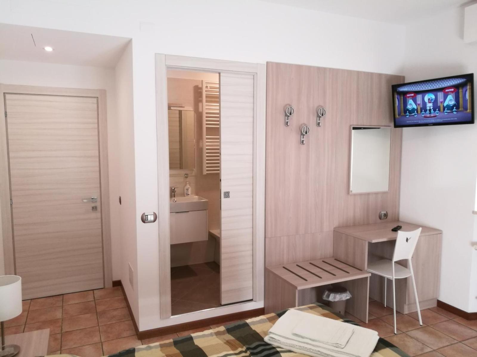 House Degli Angeli Rooms Ассизи Экстерьер фото